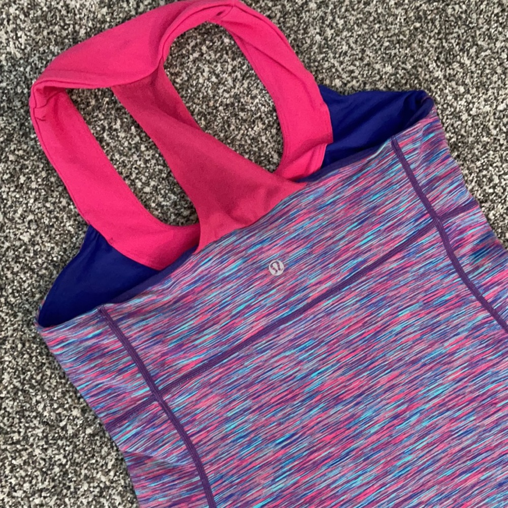 Lululemon tank top scoop neck - Picture 3 of 7